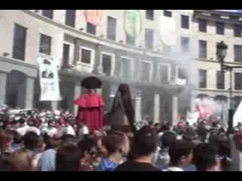 Chupinazo de fiestas de Laudio 2008