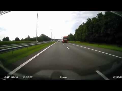 Ongeval A50 Epe - Heerde Caravan kantelt 10 augustus 2015