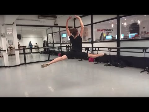 How  to do flic jeté (grand jeté, et al.): ballet tutorial (intermediate/advanced)