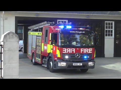 London Fire Brigade Responding and Onscene - LOTS OF LIGHTS + SIRENS