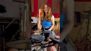Download lagu THE FINAL COUNTDOWN ⏰🔥 #finalcountdown #drumcover #femaledrummer #drummer #drummergirl mp3