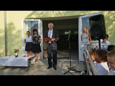 Szent-Györgyi Albert_GYERMEKEINK c. imájával nyitották a tanévet BARACSKÁN