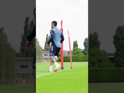 STEPPING UP RECOVERY 💪 GABRIEL JESUS IN TRAINING  #arsenal #afc