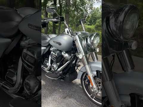 FLHR 2022 Road King®