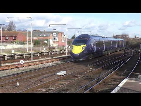 (HD) Southeastern Highspeed 395014 at Tunbridge Wells & Eastbourne - 30/1/15