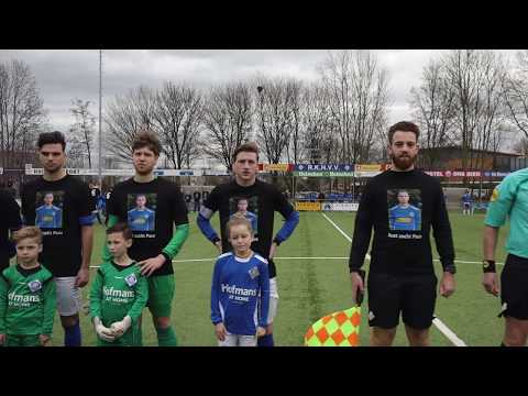 RKHVV 1 eerbetoon aan hun nummer 6: Paco voor en tijdens de wedstrijd RKHVV-De Zweef
