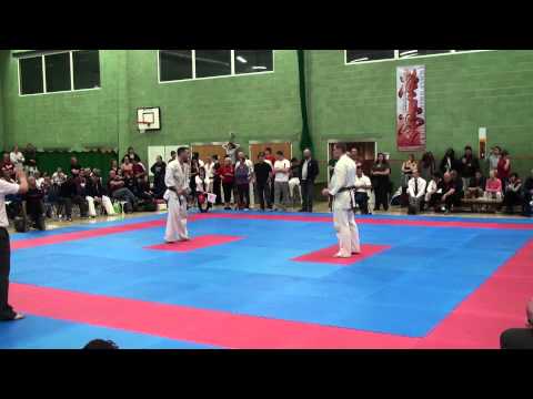 Ollie Potter (BKK) v Fredrik Johansson ~ Men's Open Heavyweight Kyokushin Knockdown
