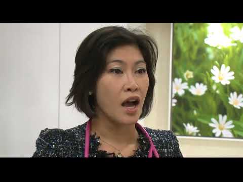 Hats help breast cancer patients undergoing chemo keep their hair at Mayo Clinic