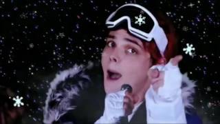 Every Snowflake is Different but every time they say &quot;snowflake&quot; the moaning from Destroya plays.
