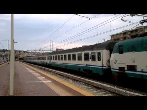 IC 614 Bari-Bologna con E444R 025 @Ancona