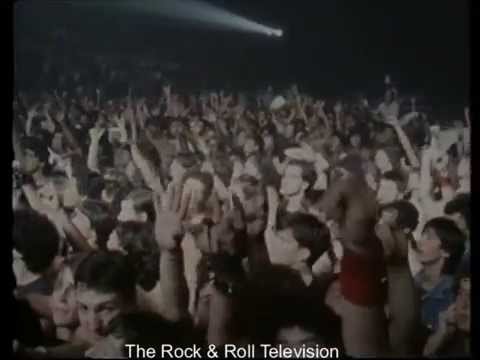 Videoclip de Devil Rides Out — Saxon