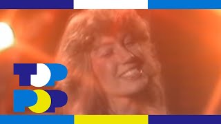 Download lagu Maggie MacNeal - Love Was In Your Eyes -  4-9-1976 • TopPop mp3