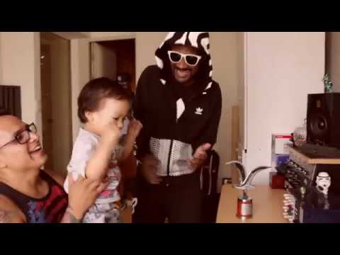 NEGRA  - Arturo Miranda