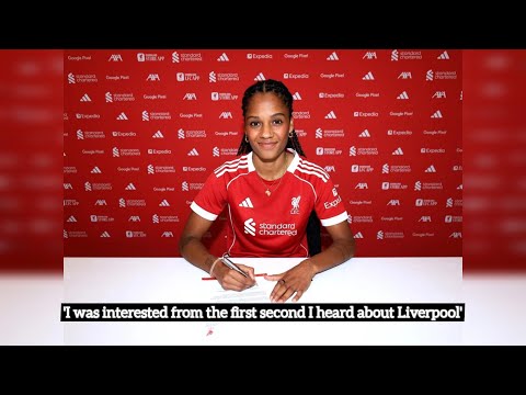 Liverpool FC Women sign Swiss forward Aurélie Csillag from SC Freiburg.