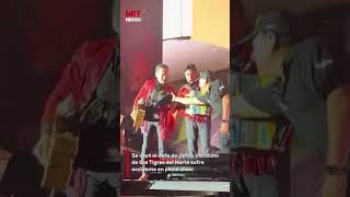 El “Jefe de Jefes”, Jorge Hernández, vocalista de Los Tigres del Norte, sufrió una c@ída en pleno es