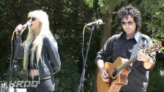 The Pretty Reckless - &quot;Just Tonight&quot; (Live from KROQ)