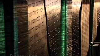 Jeremy Langford's glass sculptures at the Western Wall.