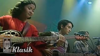 Download lagu Base Jam - Aku (Live Acoustic) mp3