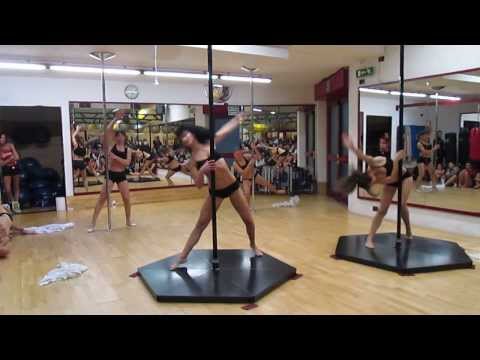 Esibizione di Natale allieve corso Avanzato Polexgym