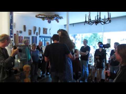 Performance, B. Odenthal , A. Bortz u. R. Lüttmann raus hier, jetzt kommt ,, Firefly``