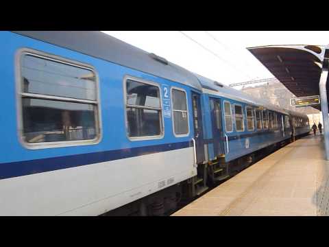 Odjezd vlaku R 612 Bílina + příjezd vlaku Os 6912 - žst. Ústí nad Labem hl.n.