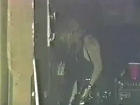 Guns N Roses - Mama Kin (Live) 1988