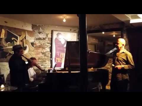 HOW DO YOU KEEP THE MUSIC PLAYING live at Mezzrow by Smalls. NYC