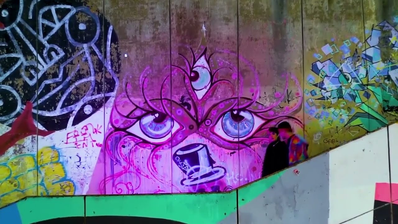 Miniature de la vidéo Amor à Terceira Vista | Love at Third Sight - Trailer (2022) du film Amor à Terceira Vista