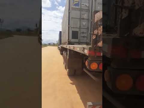 BR 367 em salto da divisa Minas Brasil. Lamentável !!! cadê o asfalto governador?