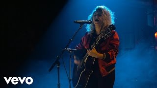 Tori Kelly - Funny (Live at The Year In Vevo)