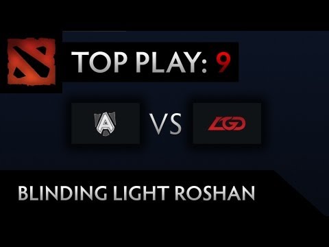 Dota 2 TI3 Top Play - Clip 9 - Blinding Light Roshan Fight