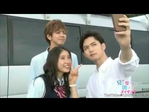 キメまくる片寄涼太　兄こま撮影の合間に写真会