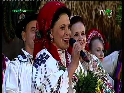 Alexandru Pugna, Cornelia Ardelean Archiudean și Domnica Dologa - Nuntă năsăudeană la Cluj