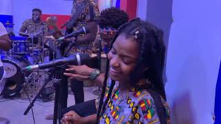 Odo Kese Live ft Sankofa Crew - Joyce Blessing