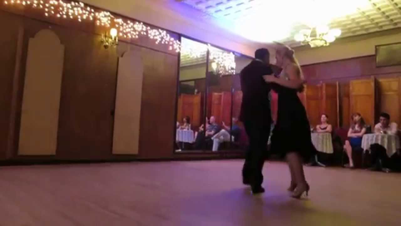 CLAUDIO VILLAGRA & HELENA FERNANDEZ @ LA MILONGA ROSA ...FRIDAY, AUGUST 28, 2015