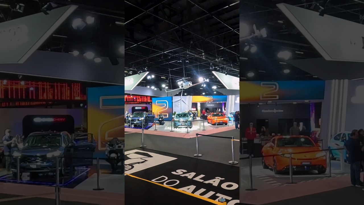 É assim que nasceu nosso estande no Salão do Automóvel 2025! #HondanoSalao 🚘