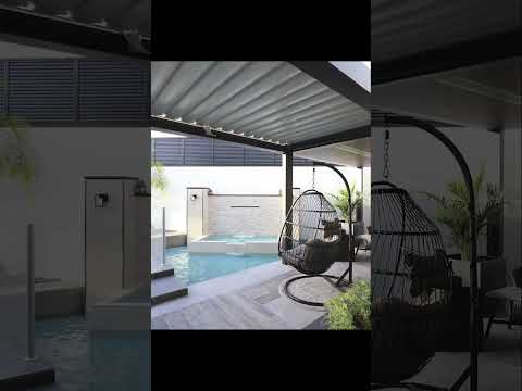 aménagement paysager piscine naturelle-terrasse-bois