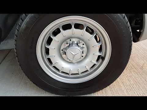 Mercedes w123 = 300D 1983