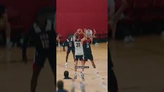 17 year old Cooper Flagg went right at Anthony Davis at Team USA practice 👀