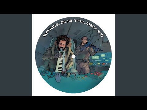 Opera Cosmica (feat. Ras Divarius)