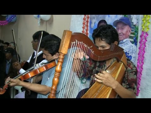 Los JARANEROS 🍻 de PAUCAR de SARA SARA /Estilo Unico 👏