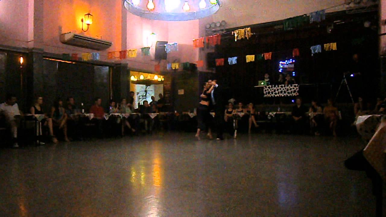 Virginia Vasconi y Jon Lambert en El Motivo Tango, 18/11/13