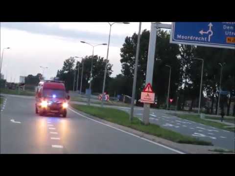 *PRIMEUR* PRIO1/A1 WO2210 ambulance 16-150 LFL02 persoon te water JULIANASLUIS GOUDA