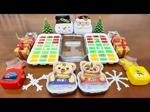 Santa vs Snowman Christmas Slime ǀ Mixing Makeup Into Slime ASMR
