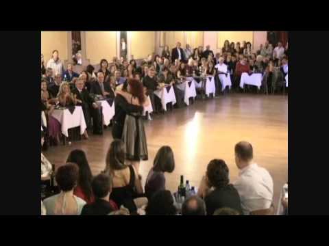 Milonga de Apertura - Milongueando 2011 - Alicia y Luis