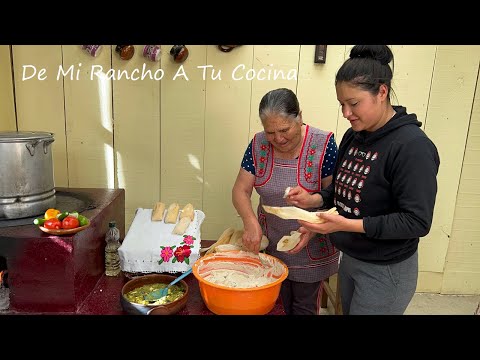 De mi Rancho a Tu Cocina（デ・ミ・ランチョ・ア・トゥ・コシーナ） のサムネイル
