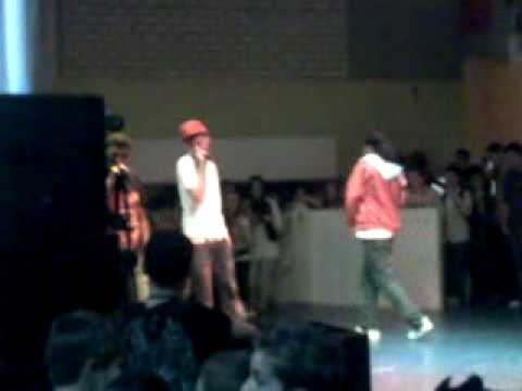 Gangster Boys live (Yes-r, Ali B, Sjaak, Darryl) 01-04-2010