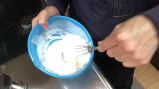 【概要欄必読】生クリームを混ぜるだけの動画