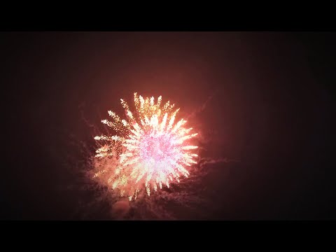 ITALIEN CYLINDER SHELL // 200 mm 3 x INTRECCI + 2 x CONTROBOMBA FARFALLE + CC // PyRoGeN