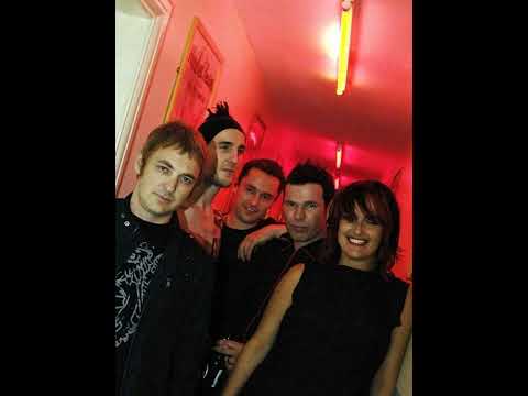 Kosheen — Hungry [Live lounge]